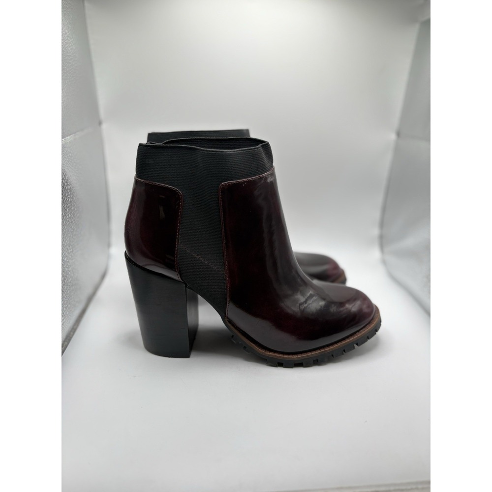 Steve Madden‎ Antyy Patent Leather Burgundy Heeled Chelsea Boots Size 9